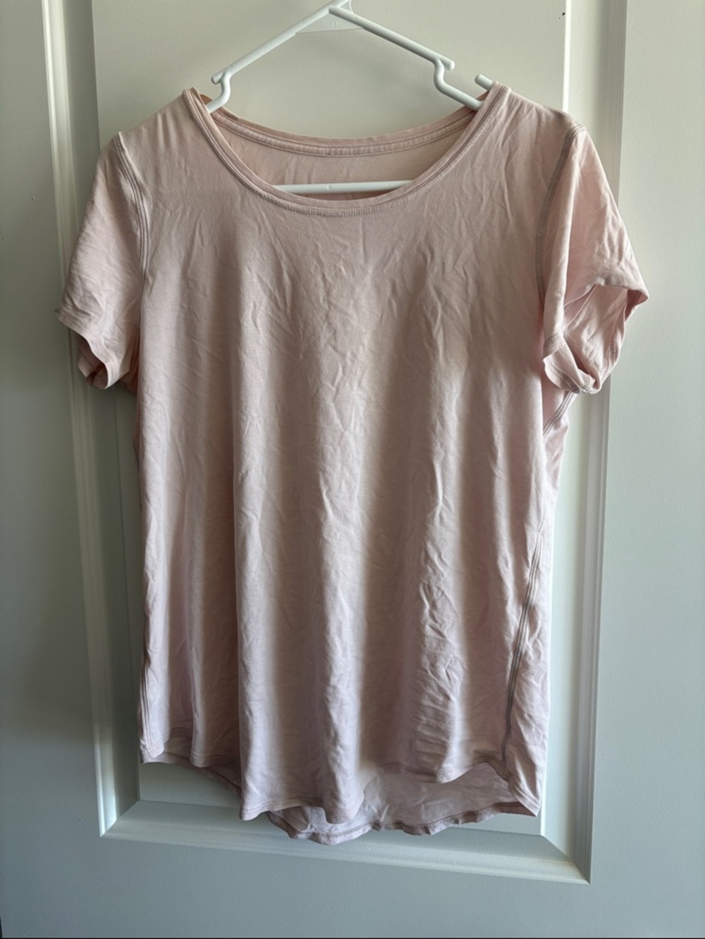 Lululemon Women's Tee in Light Blush